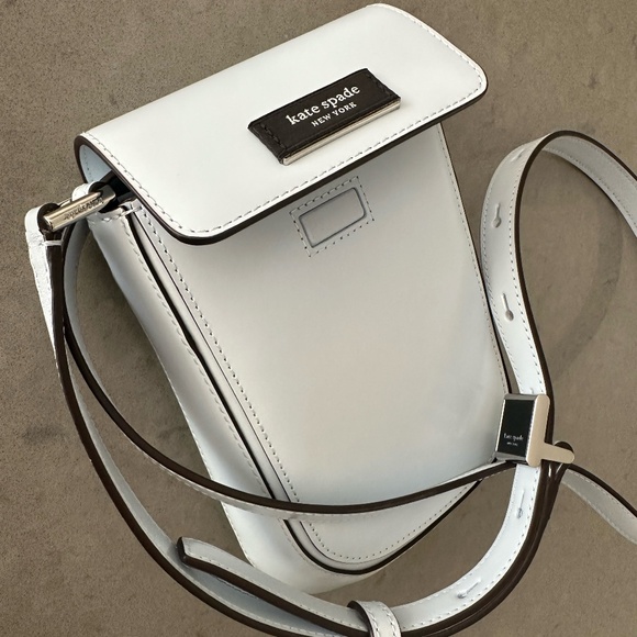 KATE SPADE SAM ICON NORTH SOUTH CROSSBODY - Picture 8 of 10